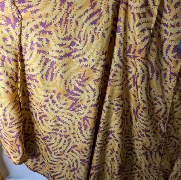 Zara Gold and Purple Silky Satin Shawl Cape Poncho Sz Medium - Picture 2 of 6